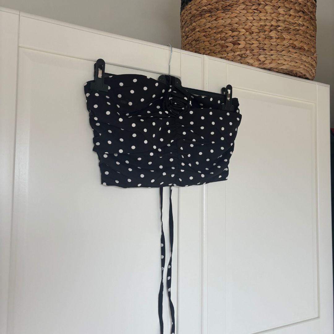 POLLY TOP ZWART
