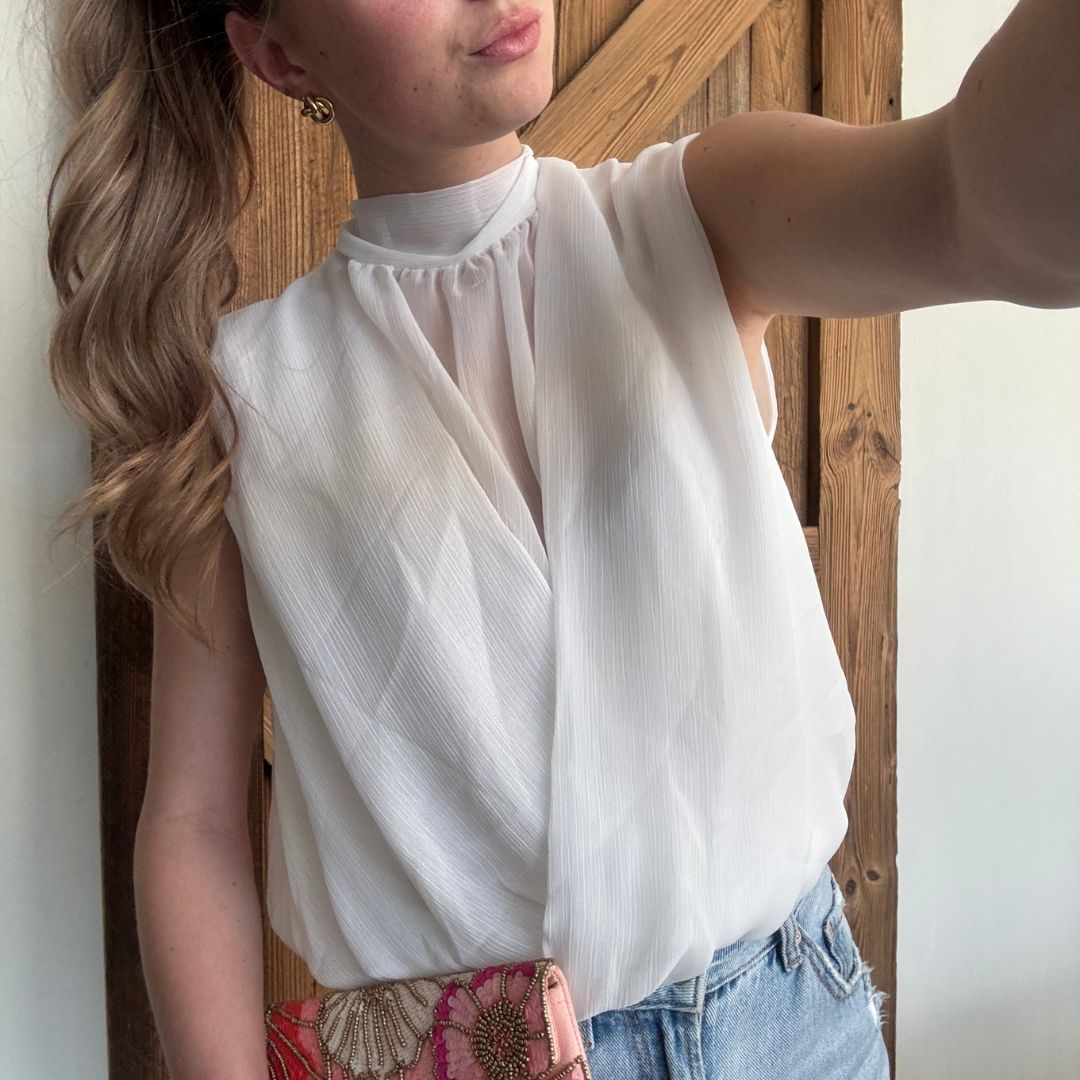 KIKI TOP WIT