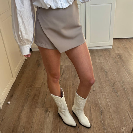 Olivia skort taupe