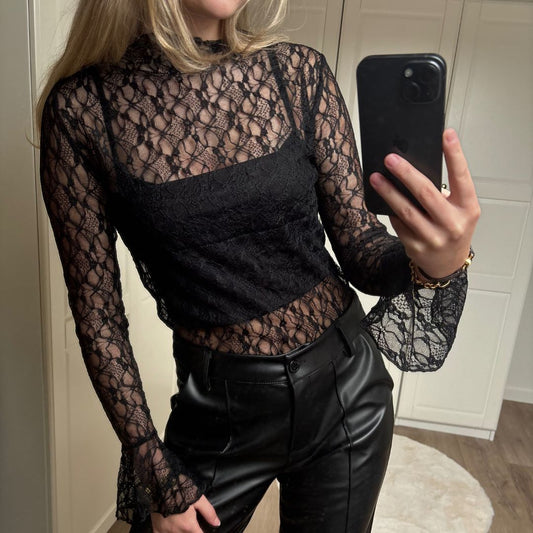 Zinzi top zwart kant