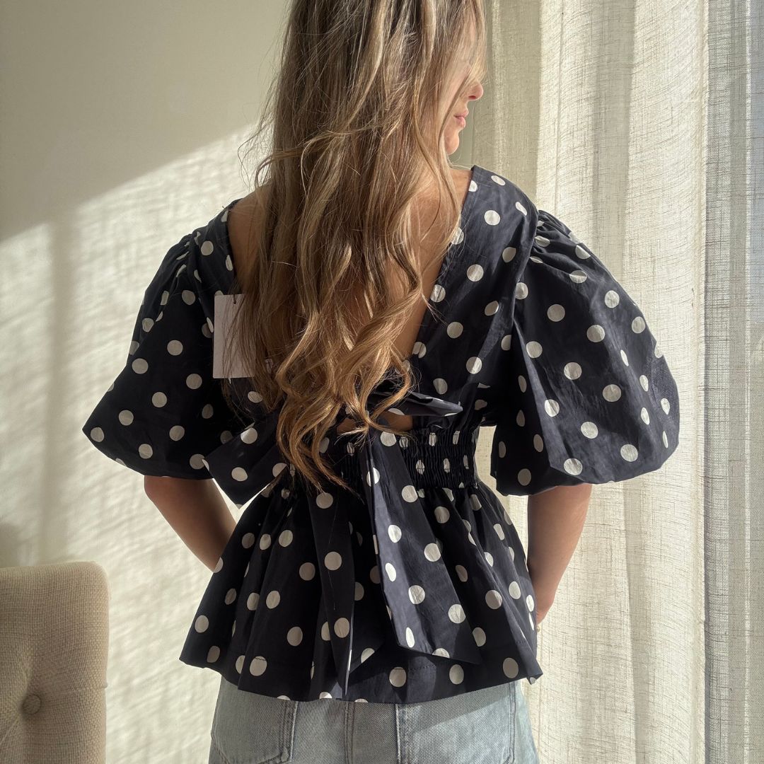 DELILAH TOP DONKERBLAUW