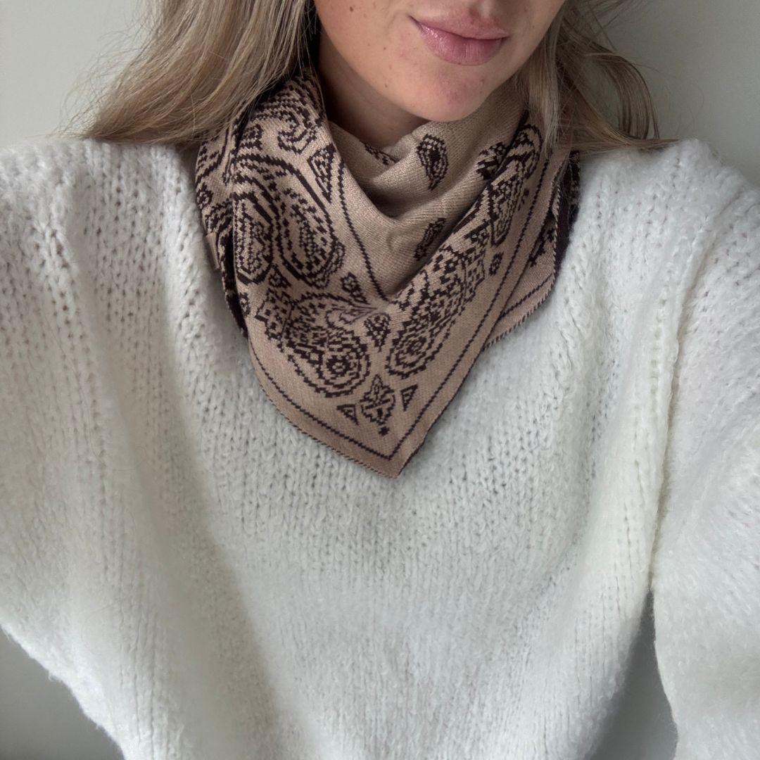 KUJTEN-INSPIRED SJAALTJE BRUIN/BEIGE