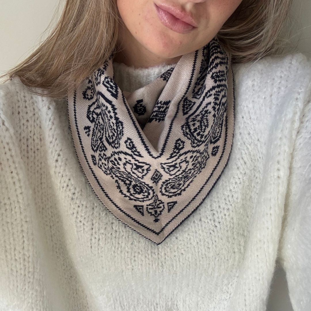 KUJTEN-INSPIRED SJAALTJE NAVY/BEIGE